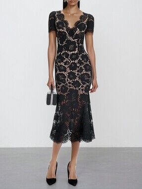 Fehaute Black Lace Overlay Mermaid Dress